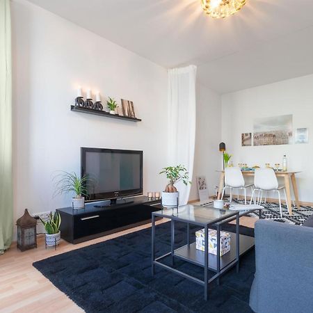 Ruhige Wohnung In Zentraler Lage - Quiet Flat In A Central Location 마그데부르크 외부 사진
